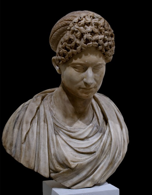 Flavian Woman, Museo Nazionale Venezia. Photo Wikimedia Commons.