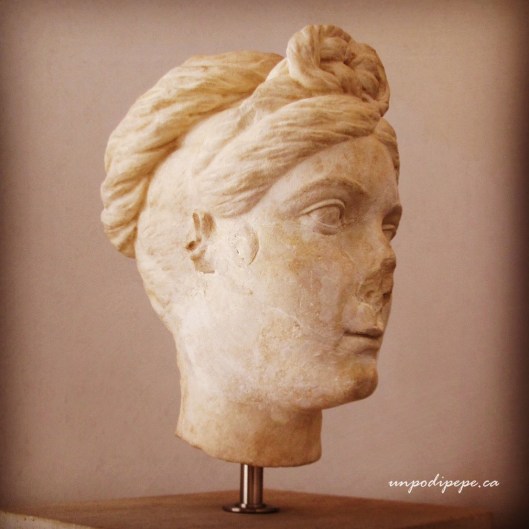 Fanciulla Romana, young woman with Hercules knot, Palazzo Massimo