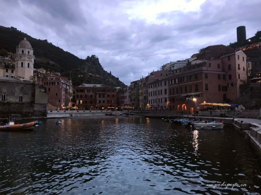 Vernazza di notte