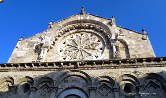 Rosone, Cattedrale di Troia